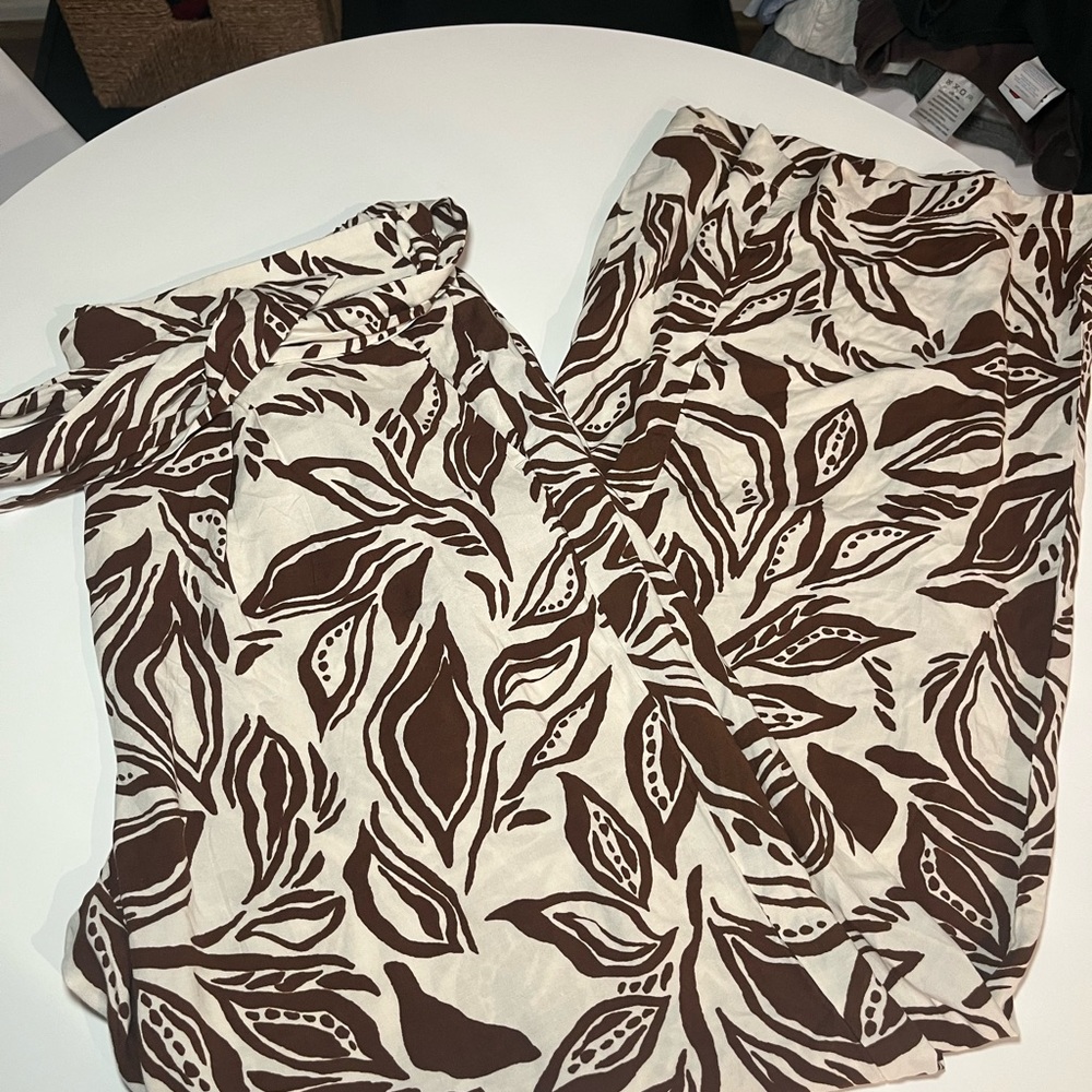 Printed Flowy Pants